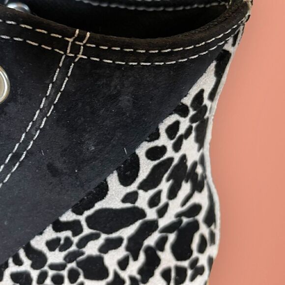 Converse Chuck Taylor All Star Quarter Split Suede Leopard Print Sneakers - Picture 6 of 11